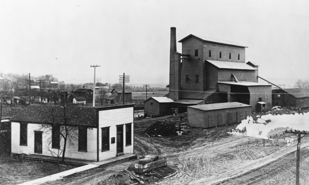 Free model railroad plans grain elevator industrial building Armour's Warehouse